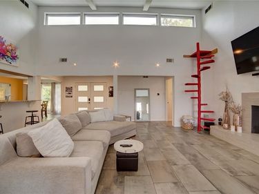6822 Saint Anne Street, Dallas, TX 75248