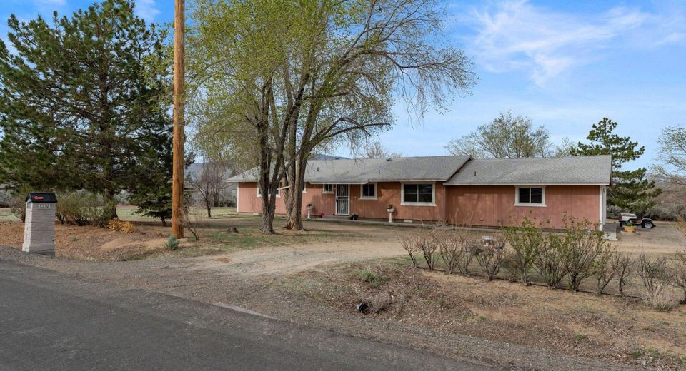 10675 Deodar Way, Reno, NV 89506 Photo