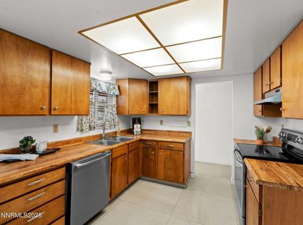 10675 Deodar Way, Reno, NV 89506 Photo