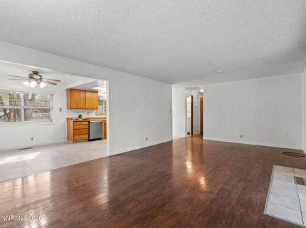 10675 Deodar Way, Reno, NV 89506 Photo