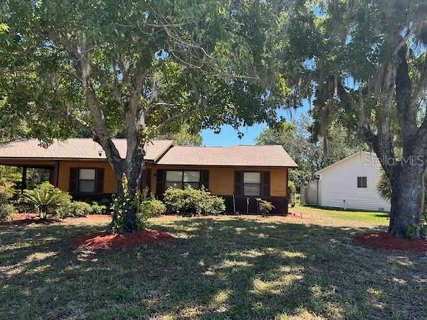 35 ABERDEEN CIRCLE , LEESBURG, FL 34788