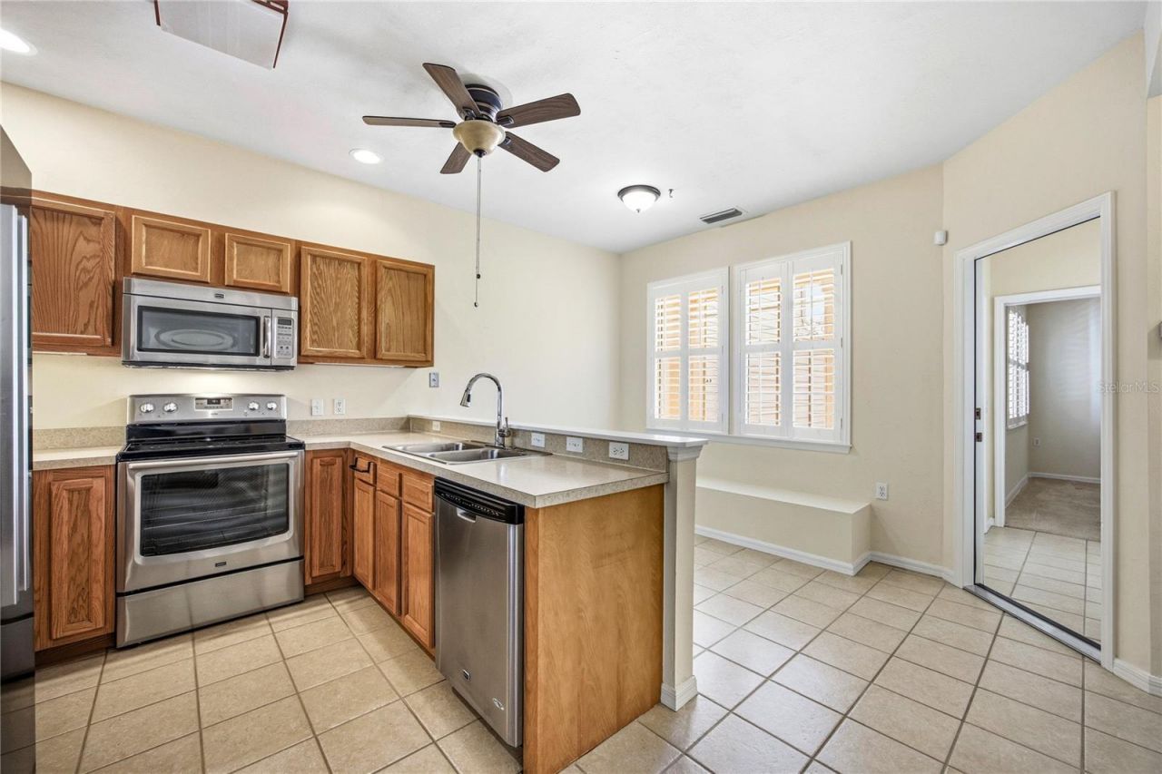 11685 NW 19th Place , Gainesville, FL 32606 Photo