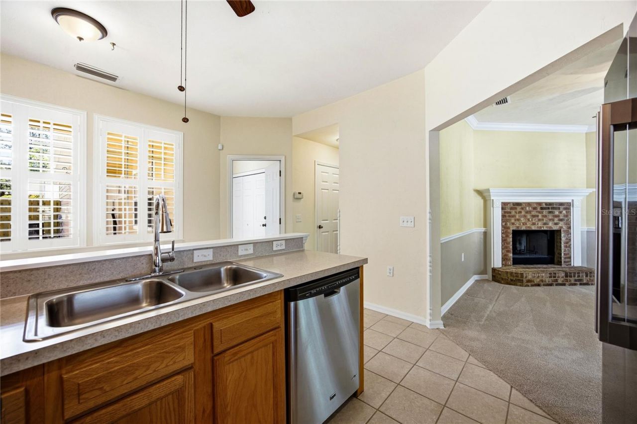 11685 NW 19th Place , Gainesville, FL 32606 Photo