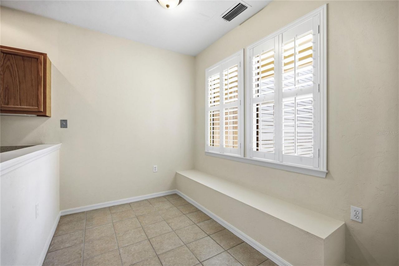 11685 NW 19th Place , Gainesville, FL 32606 Photo