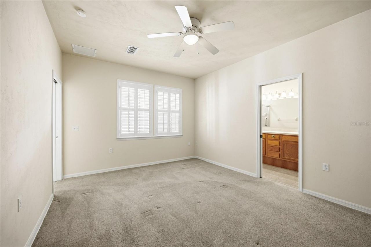 11685 NW 19th Place , Gainesville, FL 32606 Photo