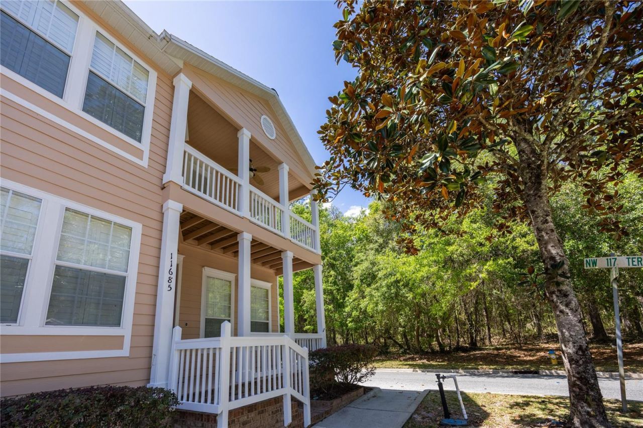 11685 NW 19th Place , Gainesville, FL 32606 Photo