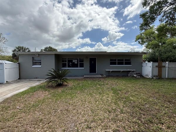 2213 MURDOCK BOULEVARD , ORLANDO, FL 32817
