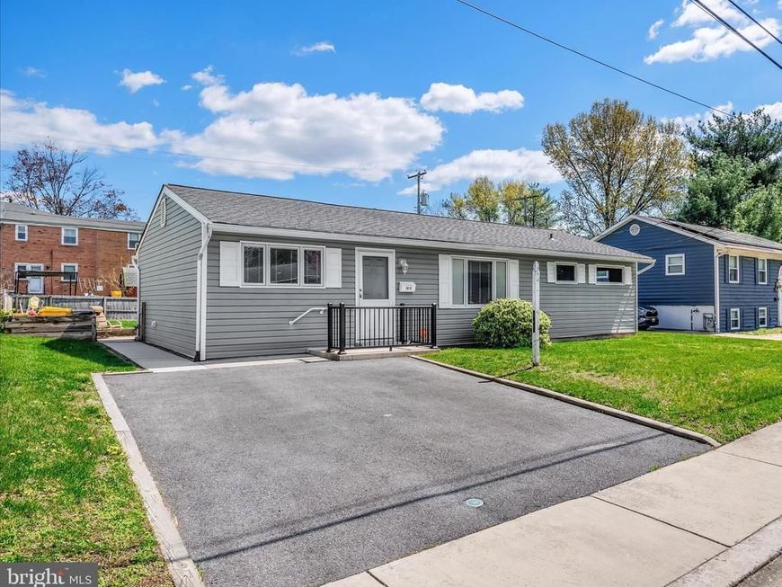 1015 Phillip Drive, Glen Burnie, MD 21061 Main Photo