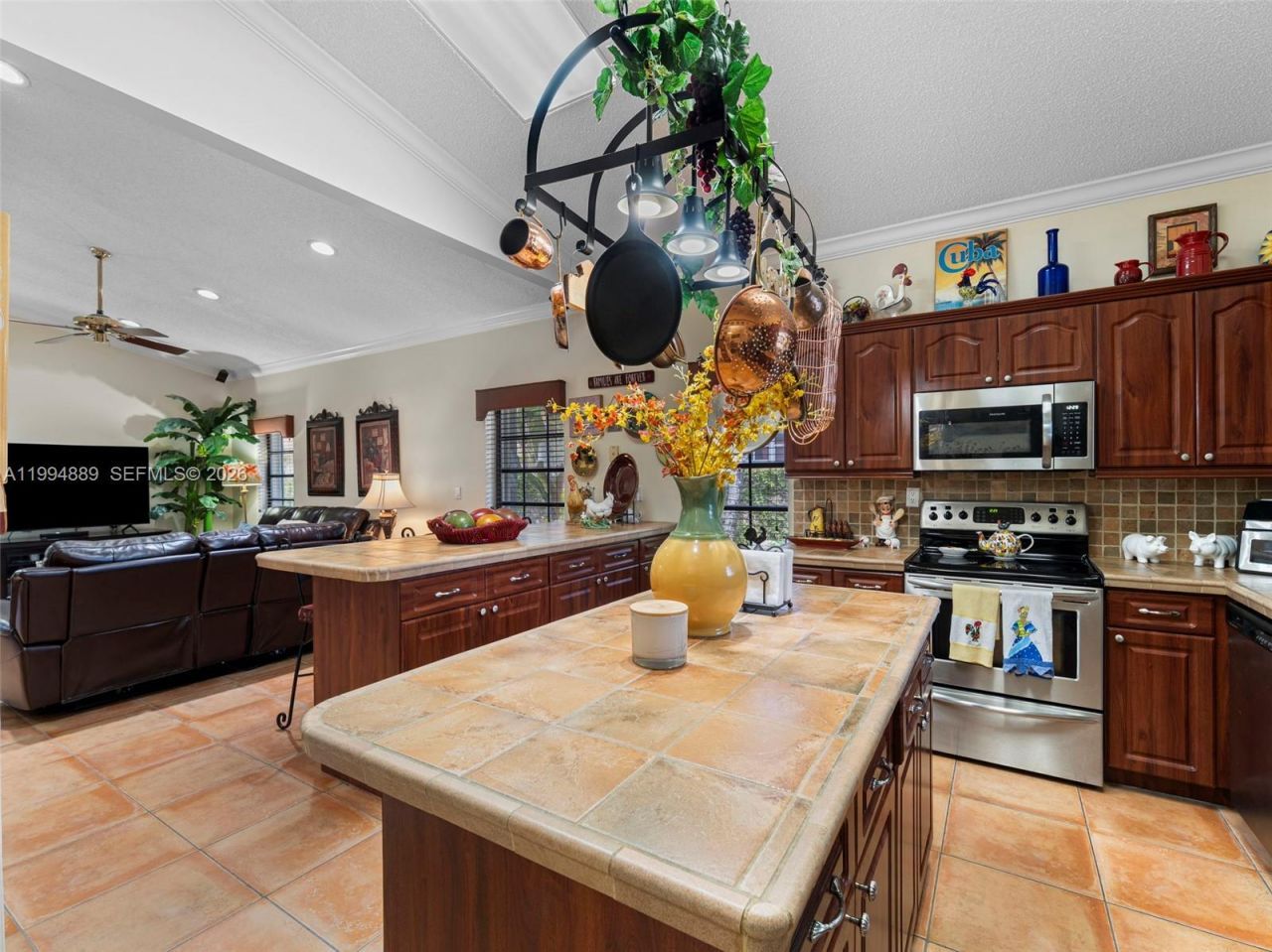 16828 NW 83rd Pl, Miami Lakes, FL 33016 Photo