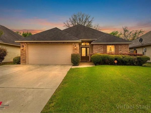 575 Whitefield Lane , Bossier City, LA 71112