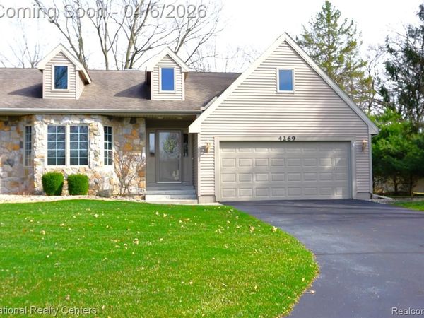 4269 Fairway Lane, Summit Twp, MI 49201