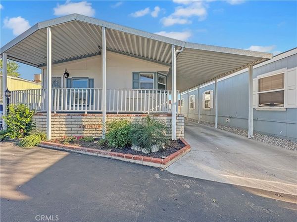 220 S Elk, Unit 75, Hemet, CA 92543