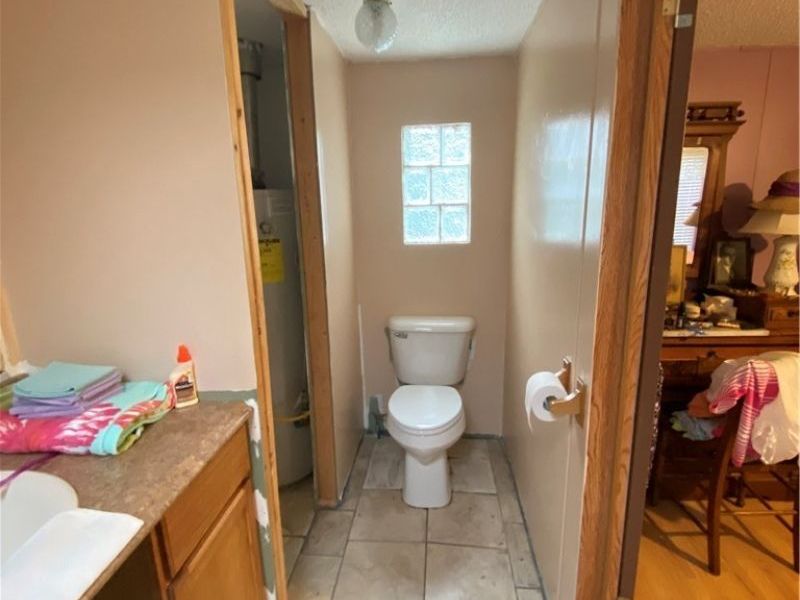 1263 Los Angeles Boulevard NW, North Canton, OH 44720 Photo 2