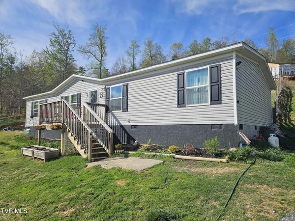 1029 Red Bud Lane, Rogersville, TN 37857