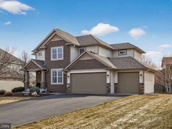 10406 Florida Avenue N, Brooklyn Park, MN 55445