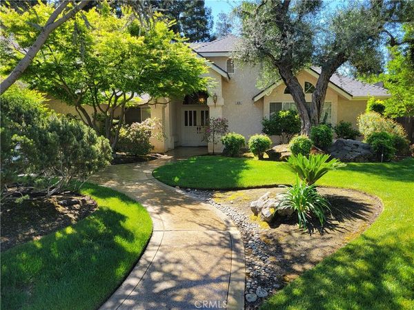 819 E Woodhaven, Fresno, CA 93720