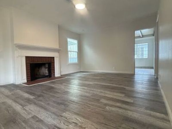 12015 Riverside Drive, Valley Village, CA 91607