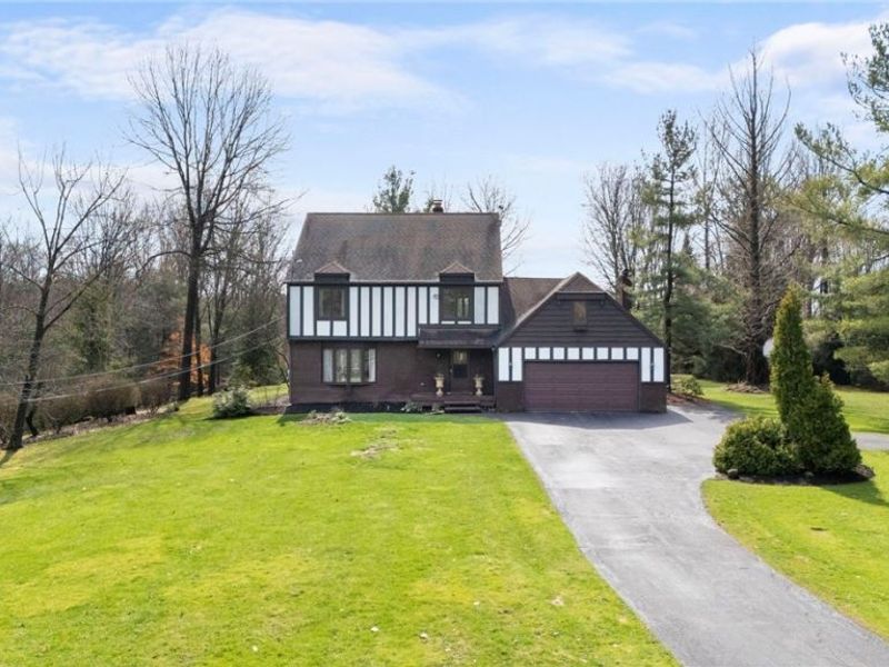 10889 Wilson Mills Road, Chardon, OH 44024 Photo 1