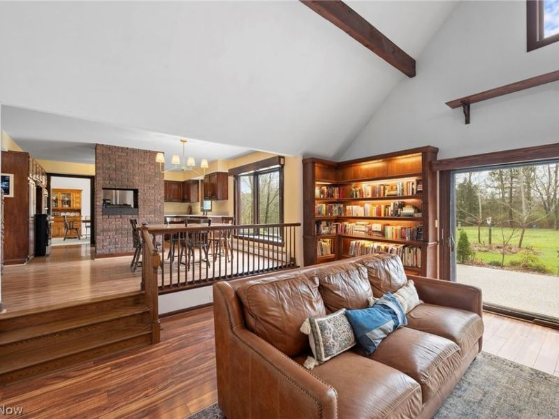 10889 Wilson Mills Road, Chardon, OH 44024 Photo 13