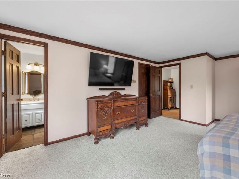 10889 Wilson Mills Road, Chardon, OH 44024 Photo 24