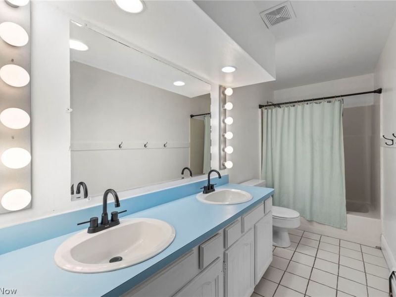 10889 Wilson Mills Road, Chardon, OH 44024 Photo 28