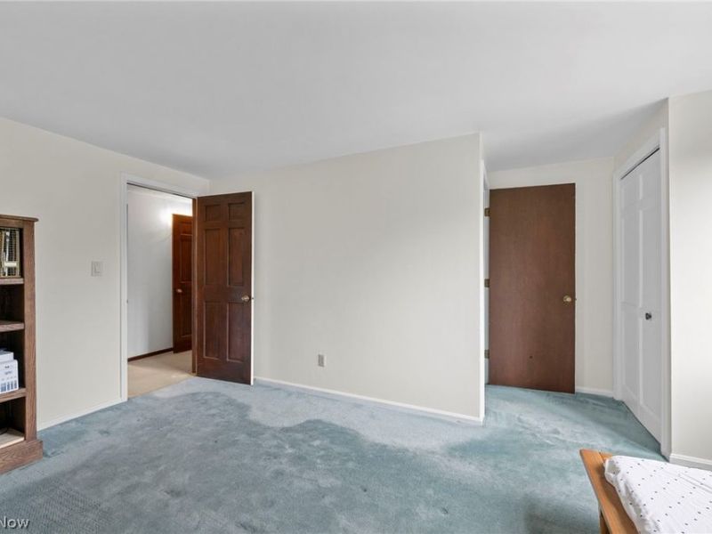 10889 Wilson Mills Road, Chardon, OH 44024 Photo 32