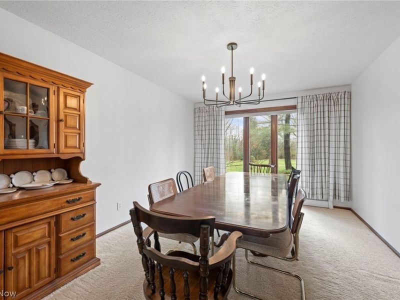 10889 Wilson Mills Road, Chardon, OH 44024 Photo 6