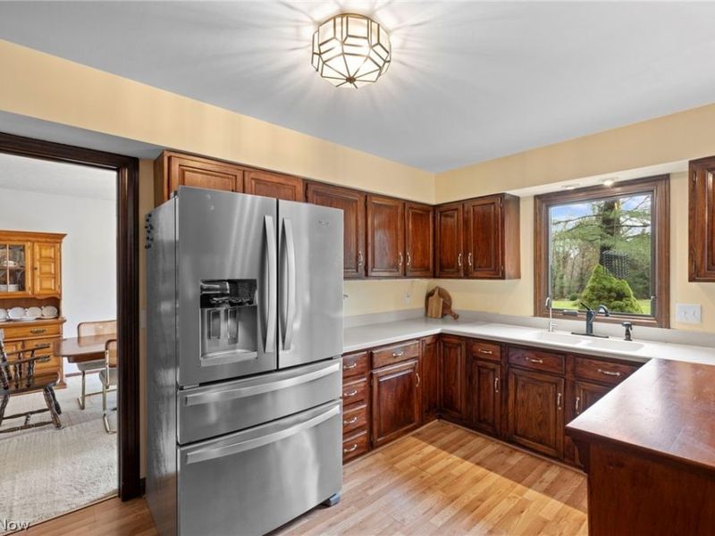 10889 Wilson Mills Road, Chardon, OH 44024 Photo 7