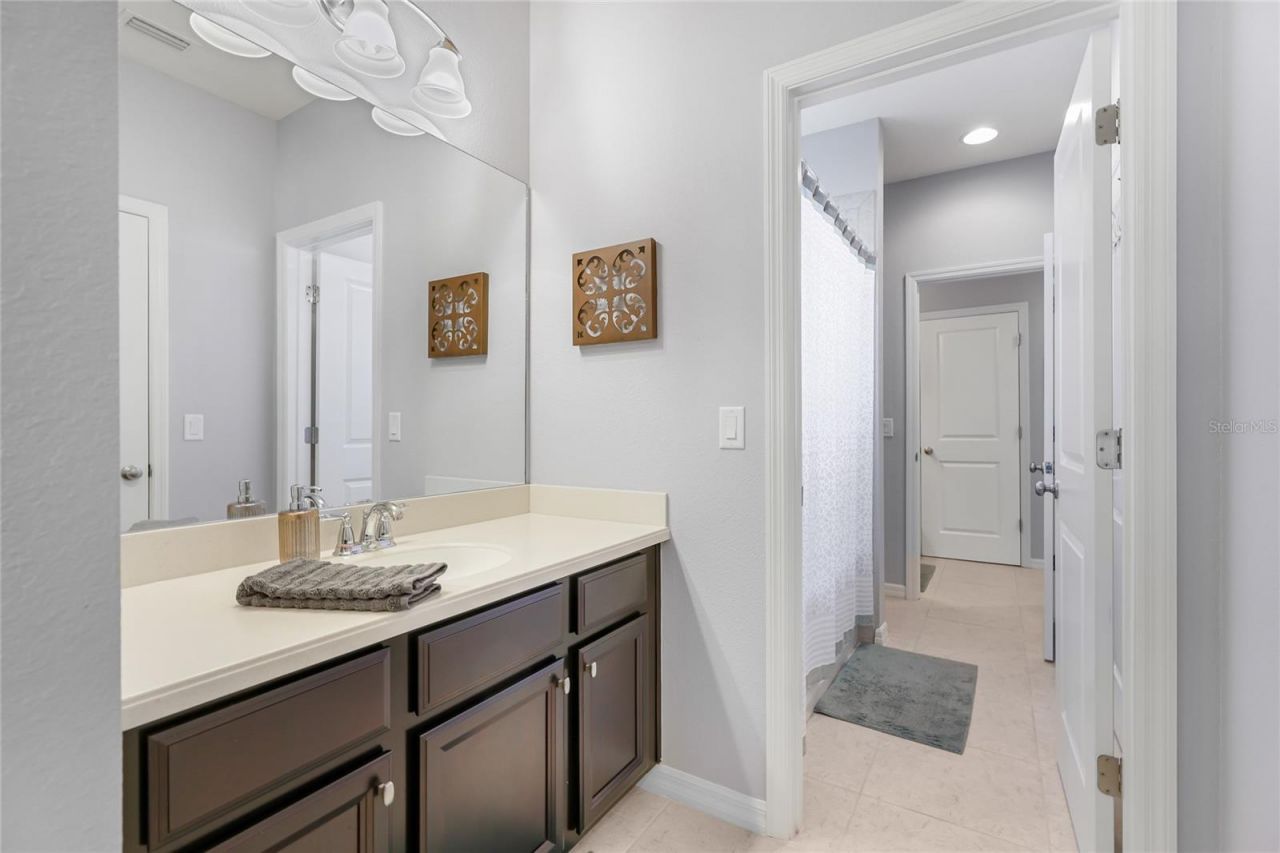 4515 Arbor Gate Drive , Bradenton, FL 34203 Photo