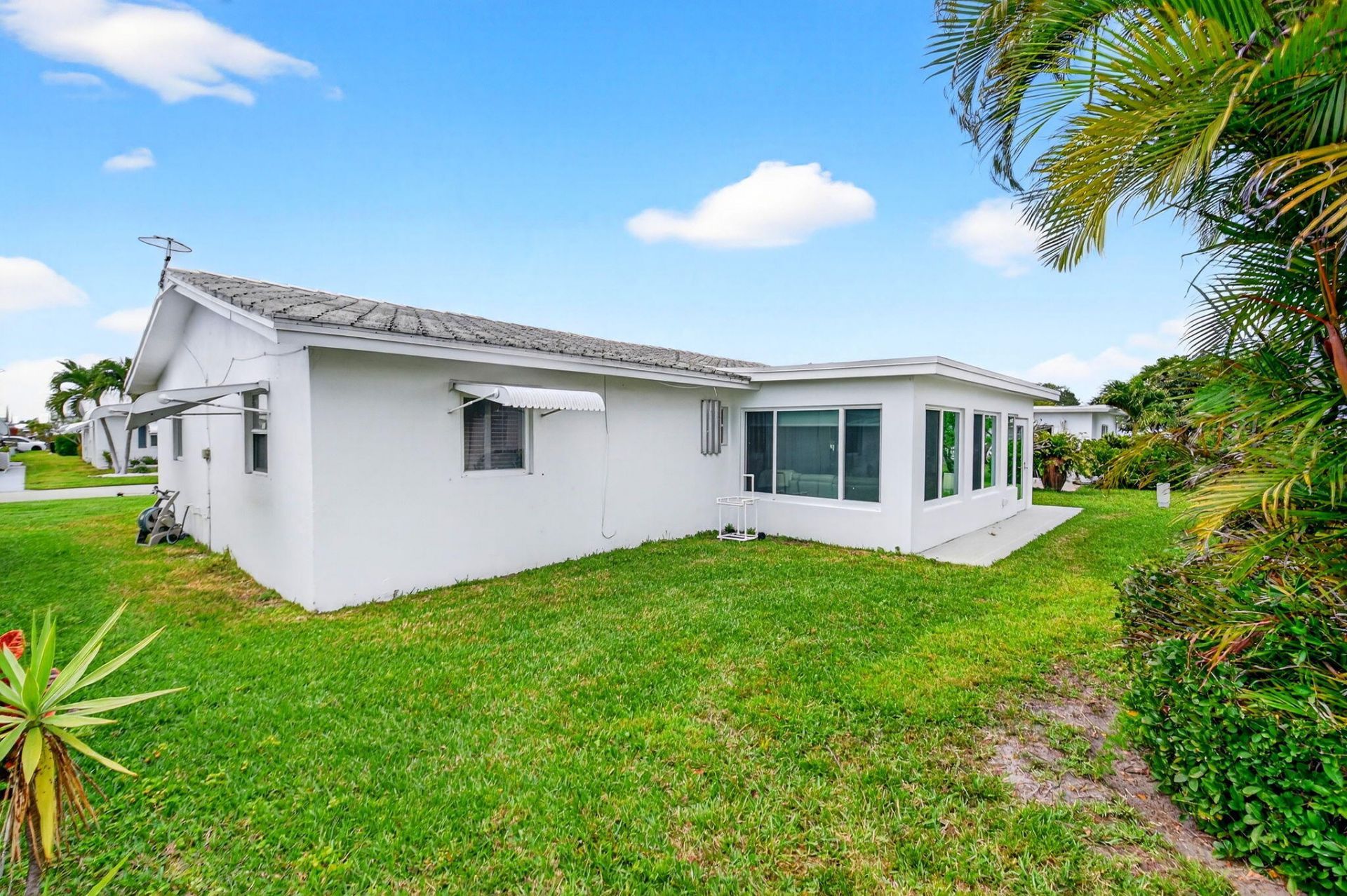 118 SW 9th Street, Boynton Beach, FL 33426 Photo