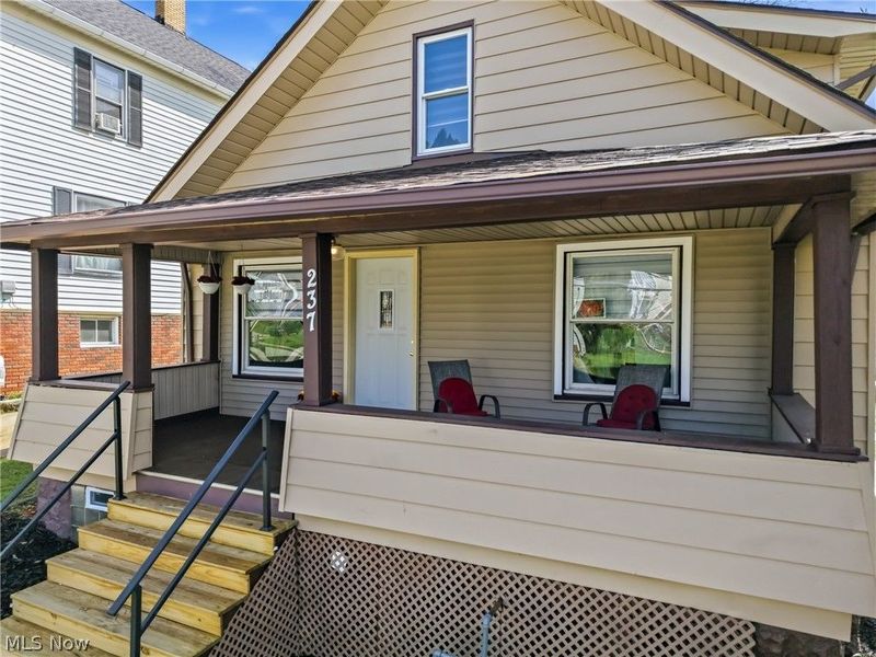 237 Watson Street, Lowellville, OH 44436 Photo 3