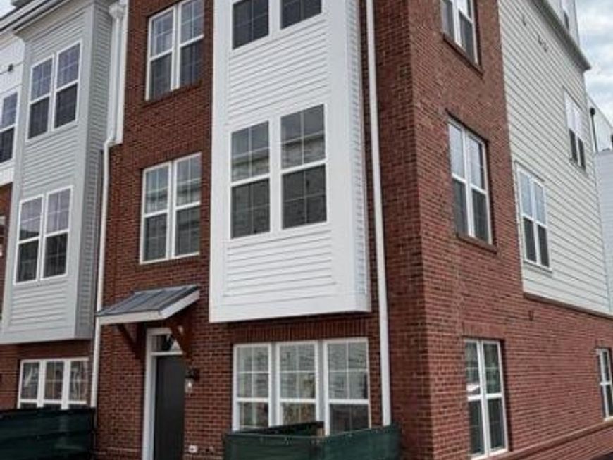 2106 Henson Norris St, Rockville, MD 20850 Main Photo