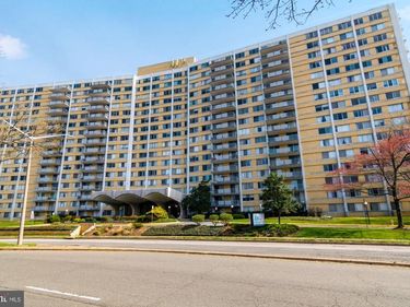 301 N BEAUREGARD STREET , Unit 902, ALEXANDRIA, VA 22312