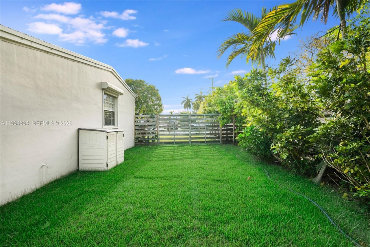 5401 SW 97th Ct , Miami, FL 33165 Photo