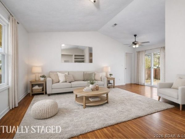 46 Cottage Court, Camdenton, MO 65020