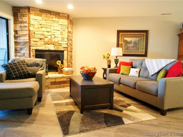 5940 Baydy Peak Road, Unit 112, Osage Beach, MO 65065