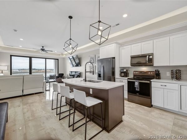 1045 Topsider Lane, Unit 515, Osage Beach, MO 65065