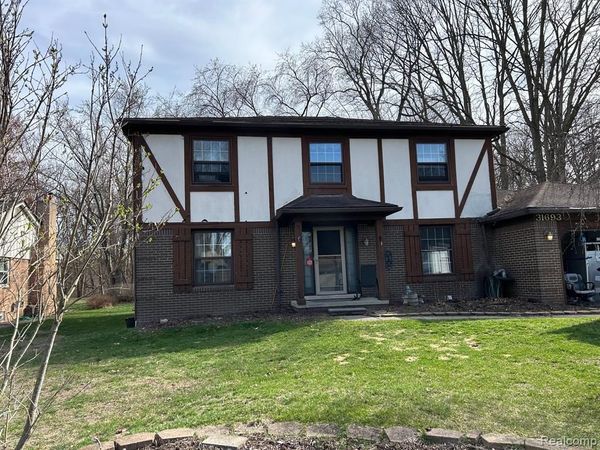 31693 Hillbrook Street , Livonia, MI 48152