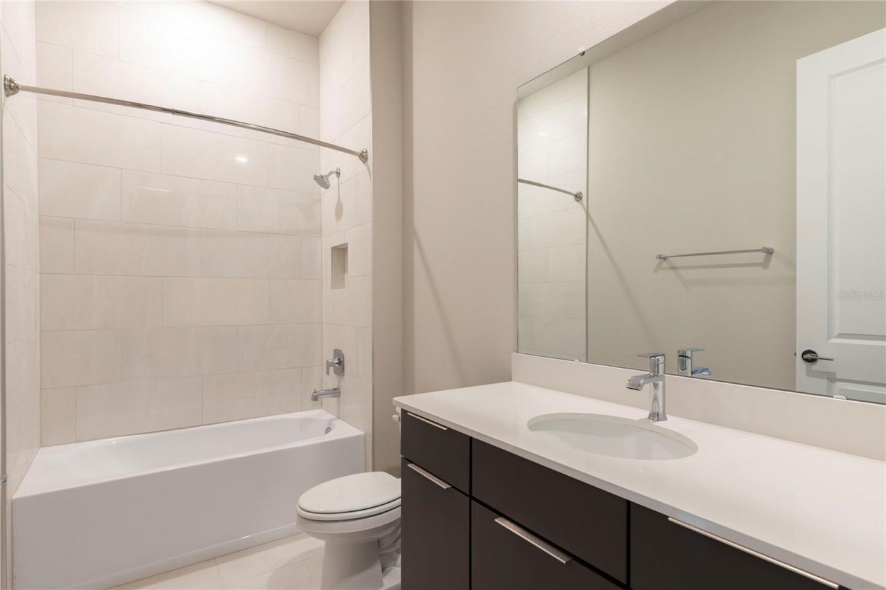 7760 Sandy Ridge Drive, Unit 119, Reunion, FL 34747 Photo