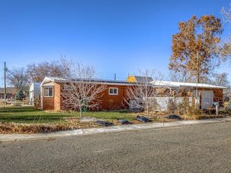612 9th St Fowler, CO 81039