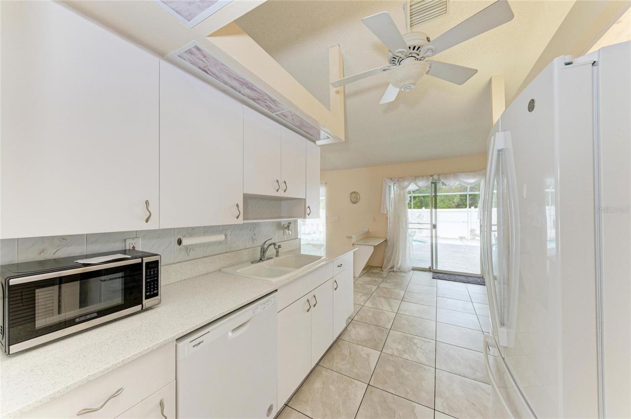 4916 32nd Avenue Drive W, Bradenton, FL 34209 Photo