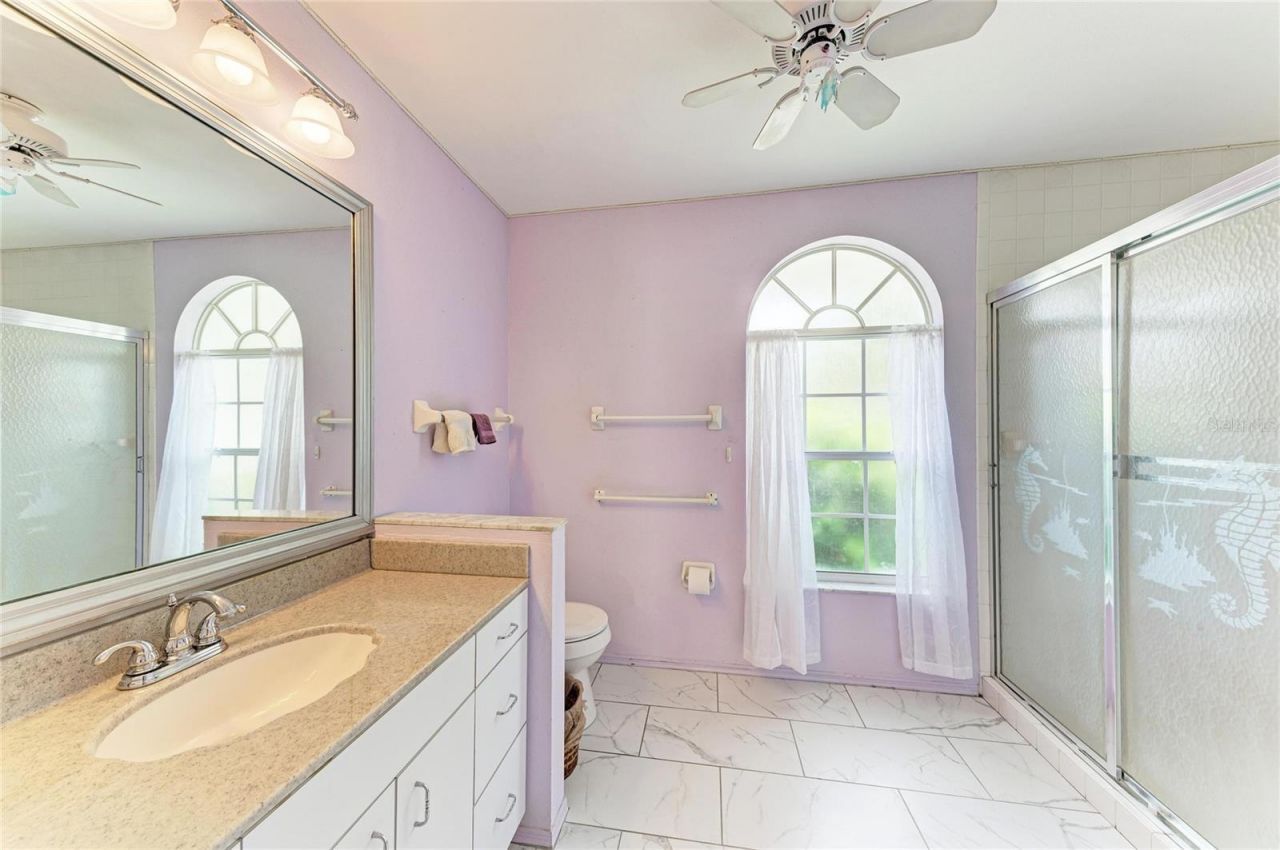 4916 32nd Avenue Drive W, Bradenton, FL 34209 Photo