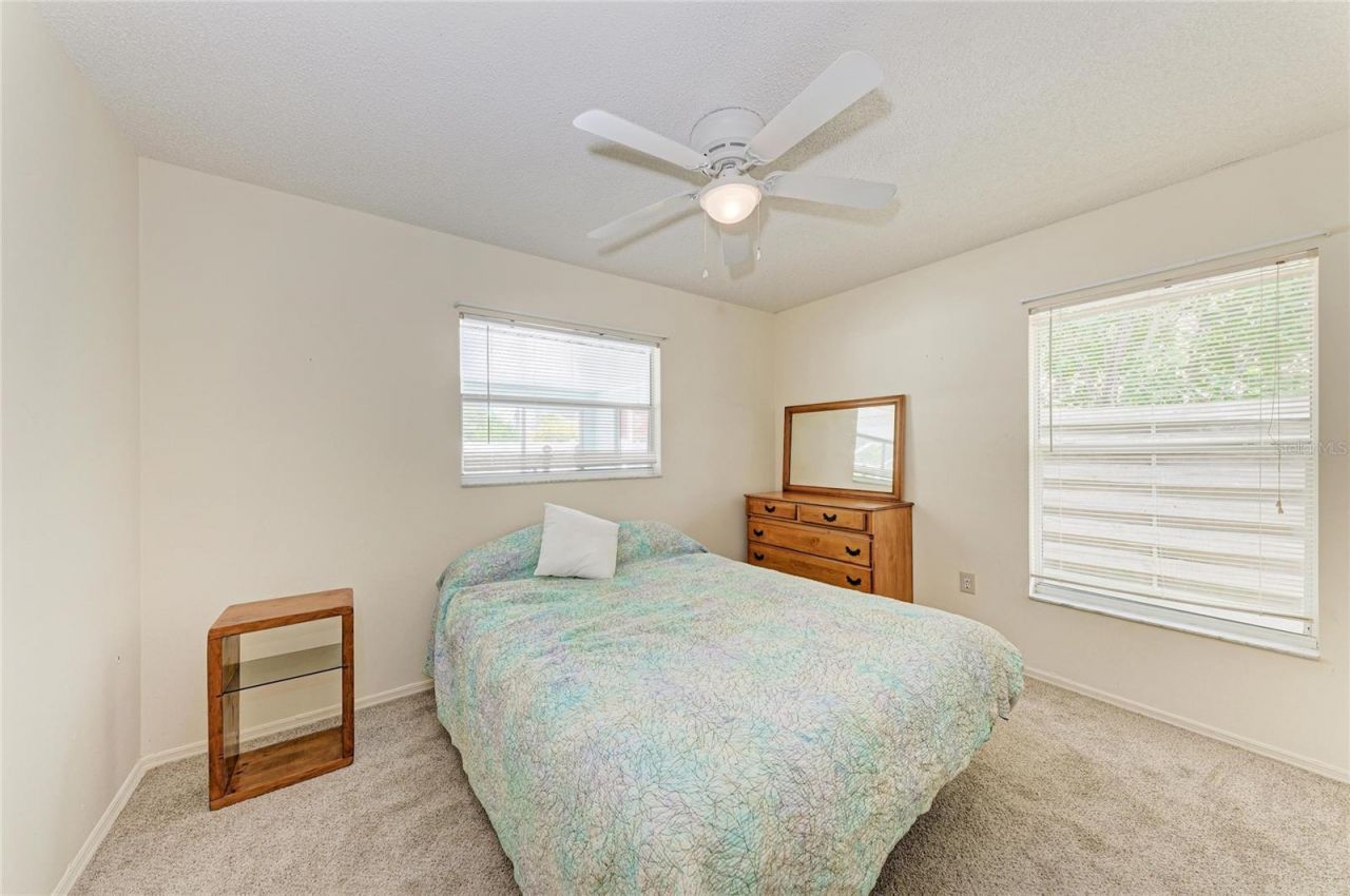 4916 32nd Avenue Drive W, Bradenton, FL 34209 Photo