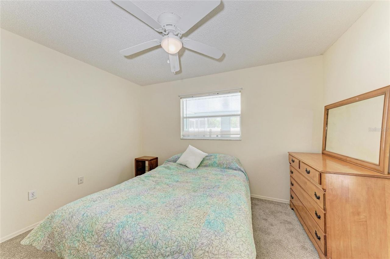 4916 32nd Avenue Drive W, Bradenton, FL 34209 Photo