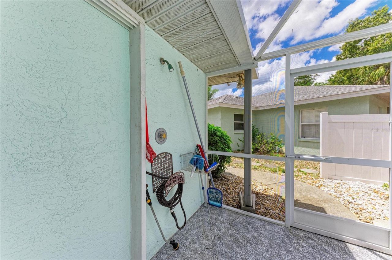 4916 32nd Avenue Drive W, Bradenton, FL 34209 Photo