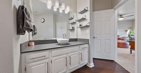 900 S South Meadows Parkway, Reno, NV 89521 Photo