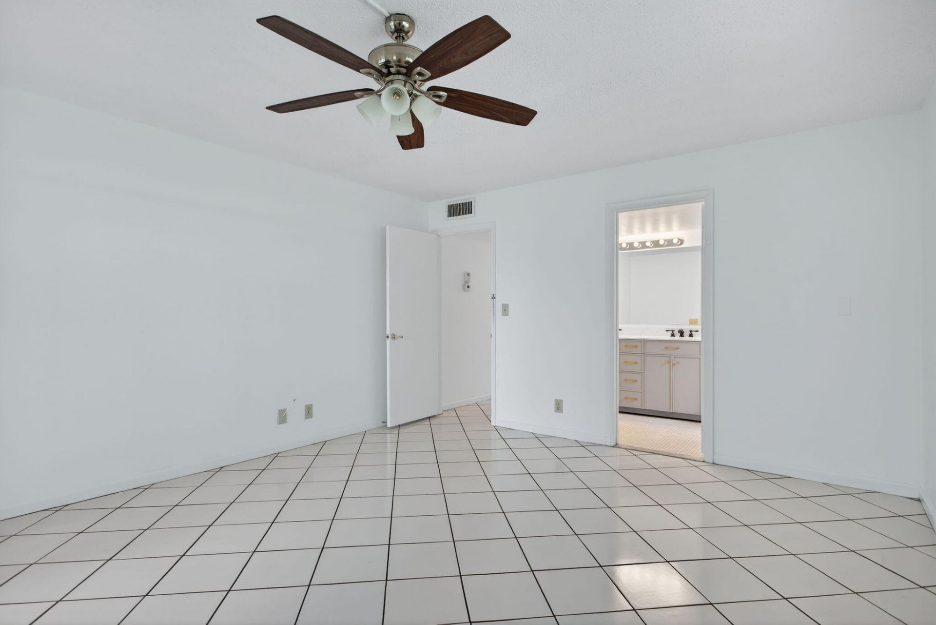 2201 Lucaya Bend, Unit A1, Coconut Creek, FL 33066 Photo