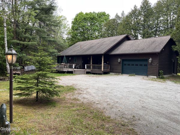 17 Hawkins Lane, Brant Lake, NY 12815