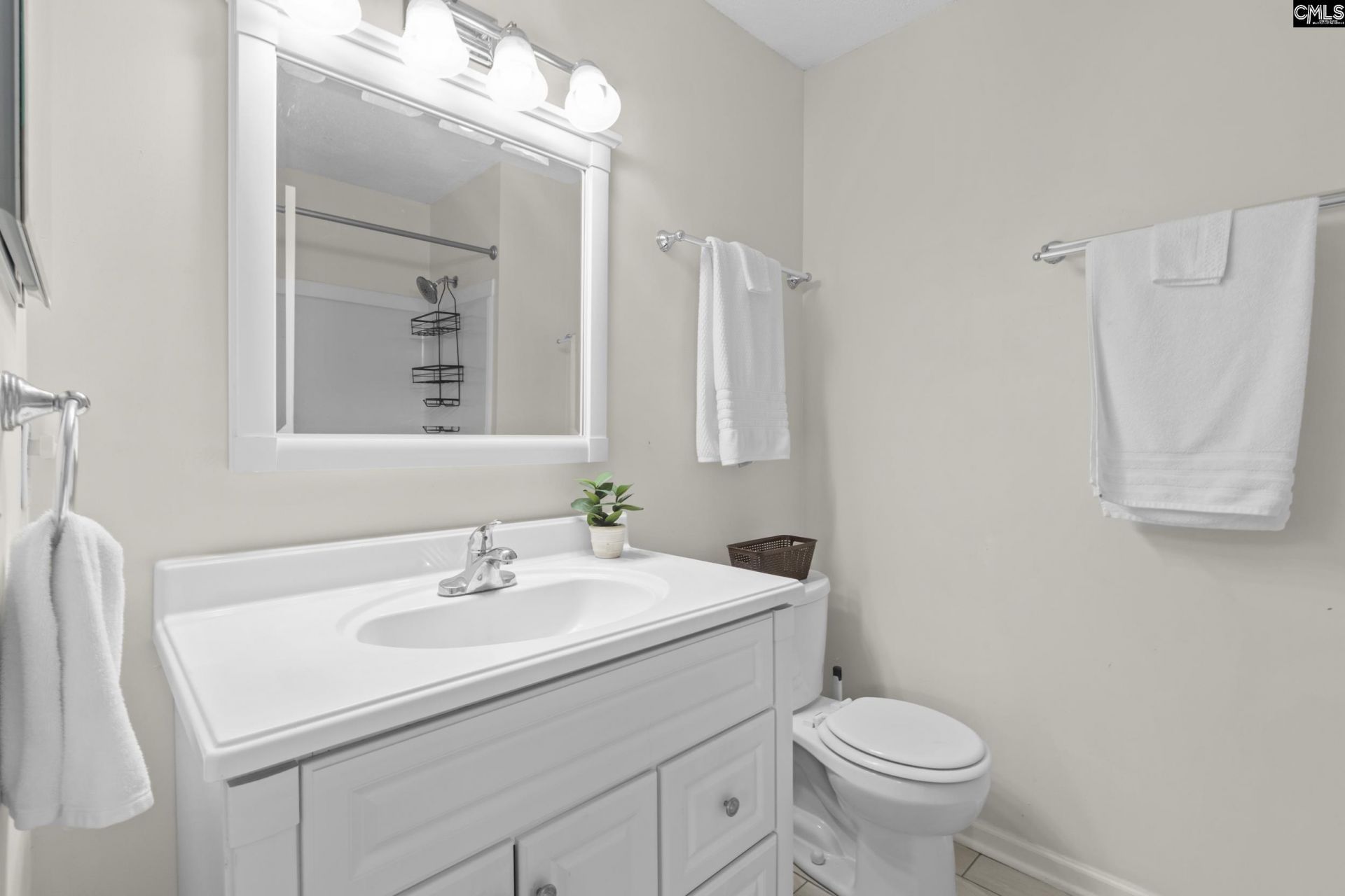 3921 Overbrook Photo 20