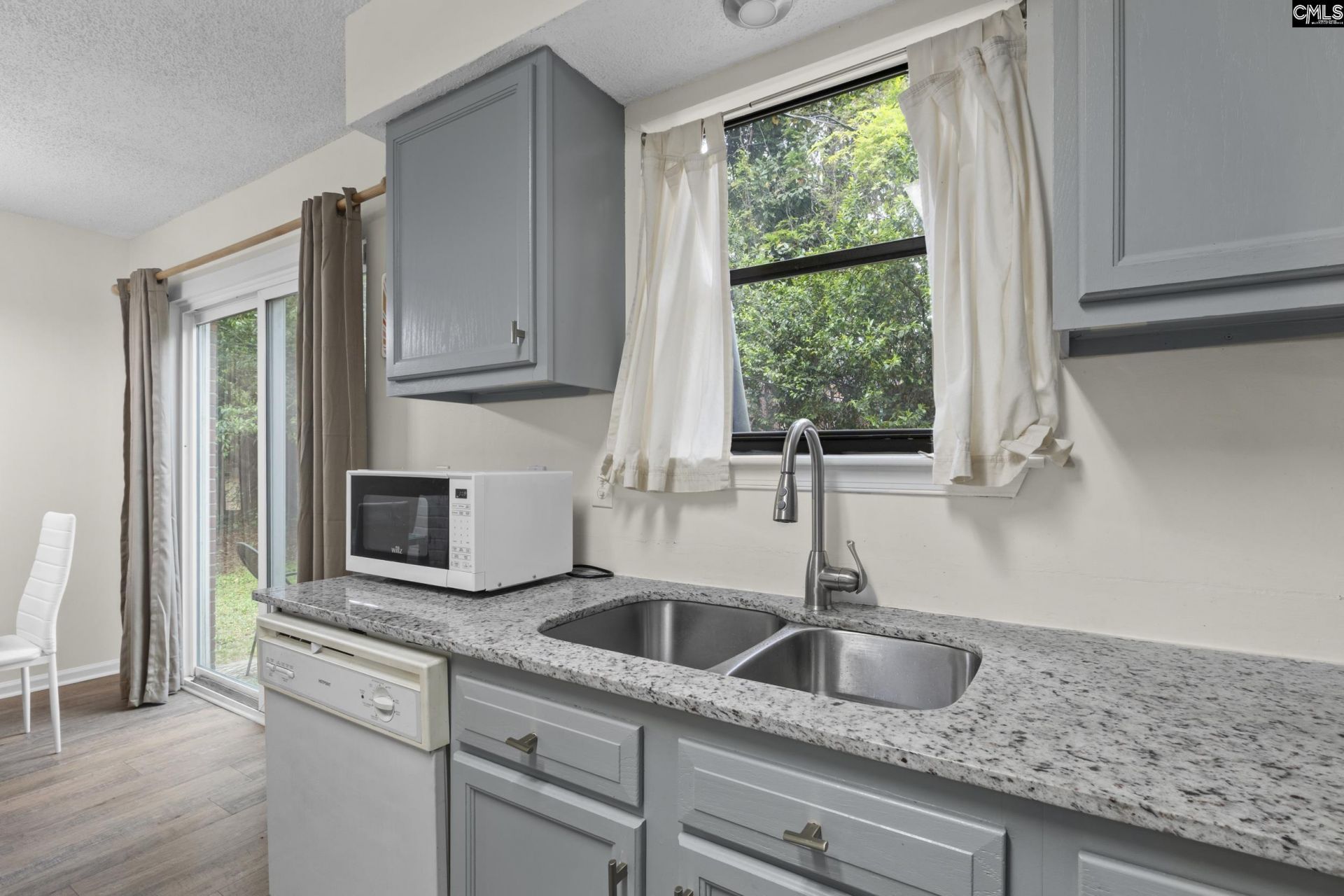 3921 Overbrook Photo 7